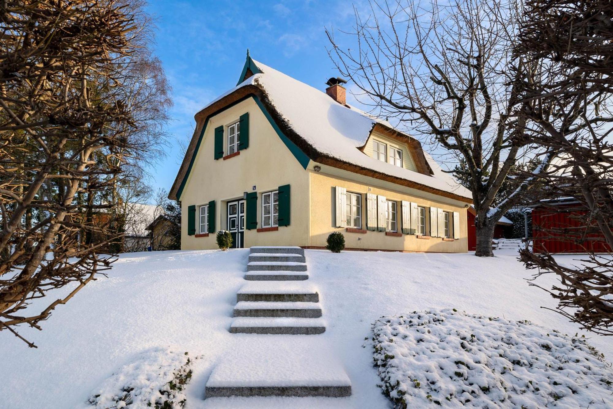 Ferienhaus Preetz 1A - Idylle Unter Reet Burtevitz Dış mekan fotoğraf
