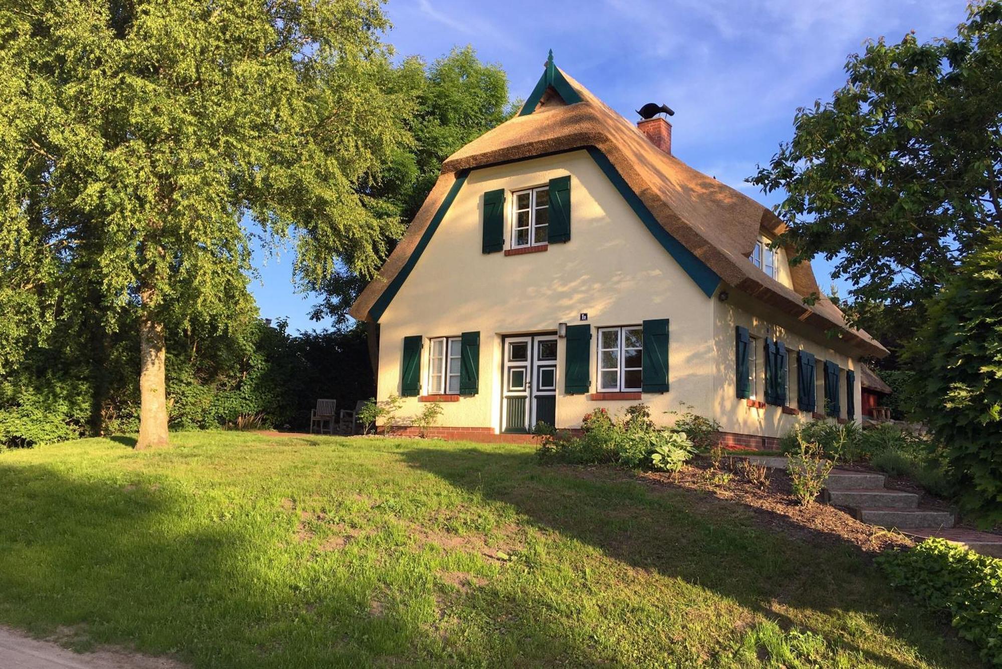 Ferienhaus Preetz 1A - Idylle Unter Reet Burtevitz Dış mekan fotoğraf